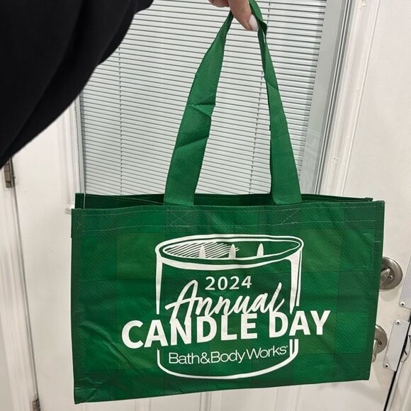 Bath & Body Works Handbags - Bath & Body works bag